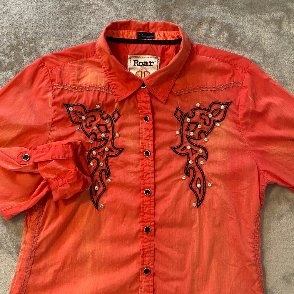 Roar‎ Button Down Shirt Sz L Coral Vintage Ellie Western Rhinestone Embroidered